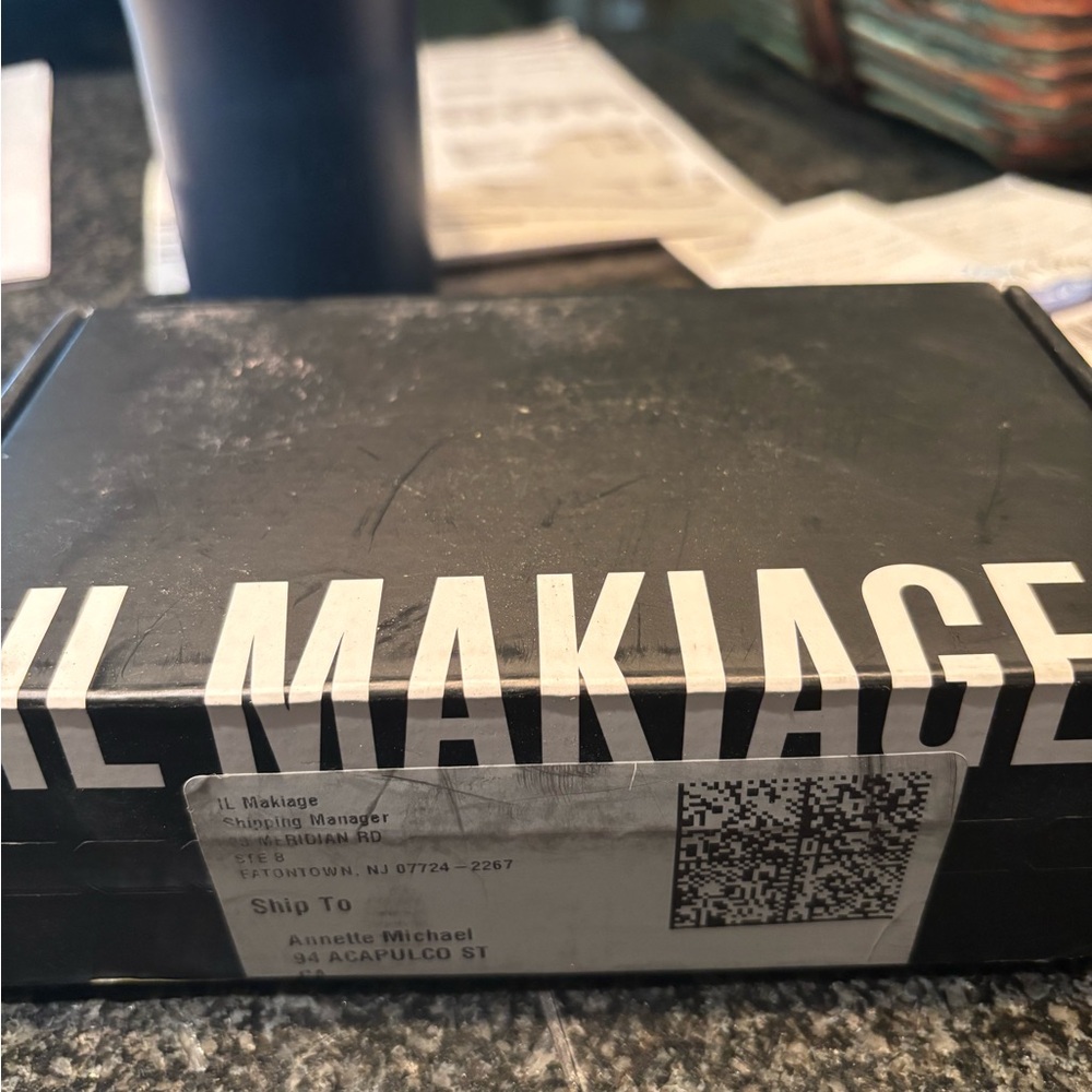 IL MAKIAGE Makeup Foundation